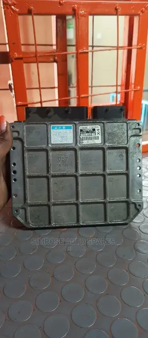 Toyota Rumion 2006 Engine Control Box