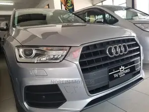 Audi Q3 2.0 TDI 150hp 2015 Gray