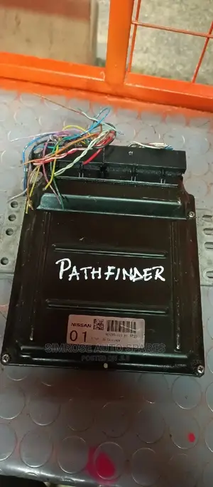Nissan Pathfinder Engine Control Unit.