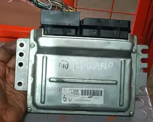 Nissan Murano Control Box.
