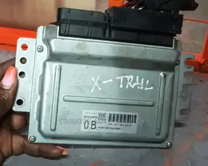 Nissan X-Trail Engine Control Box .