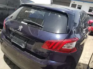 Peugeot 308 2015 Blue