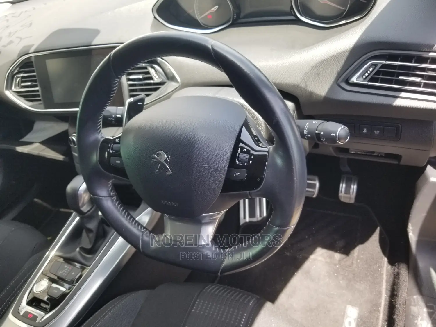 Peugeot 308 2015 Blue