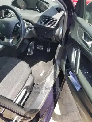 Peugeot 308 2015 Blue