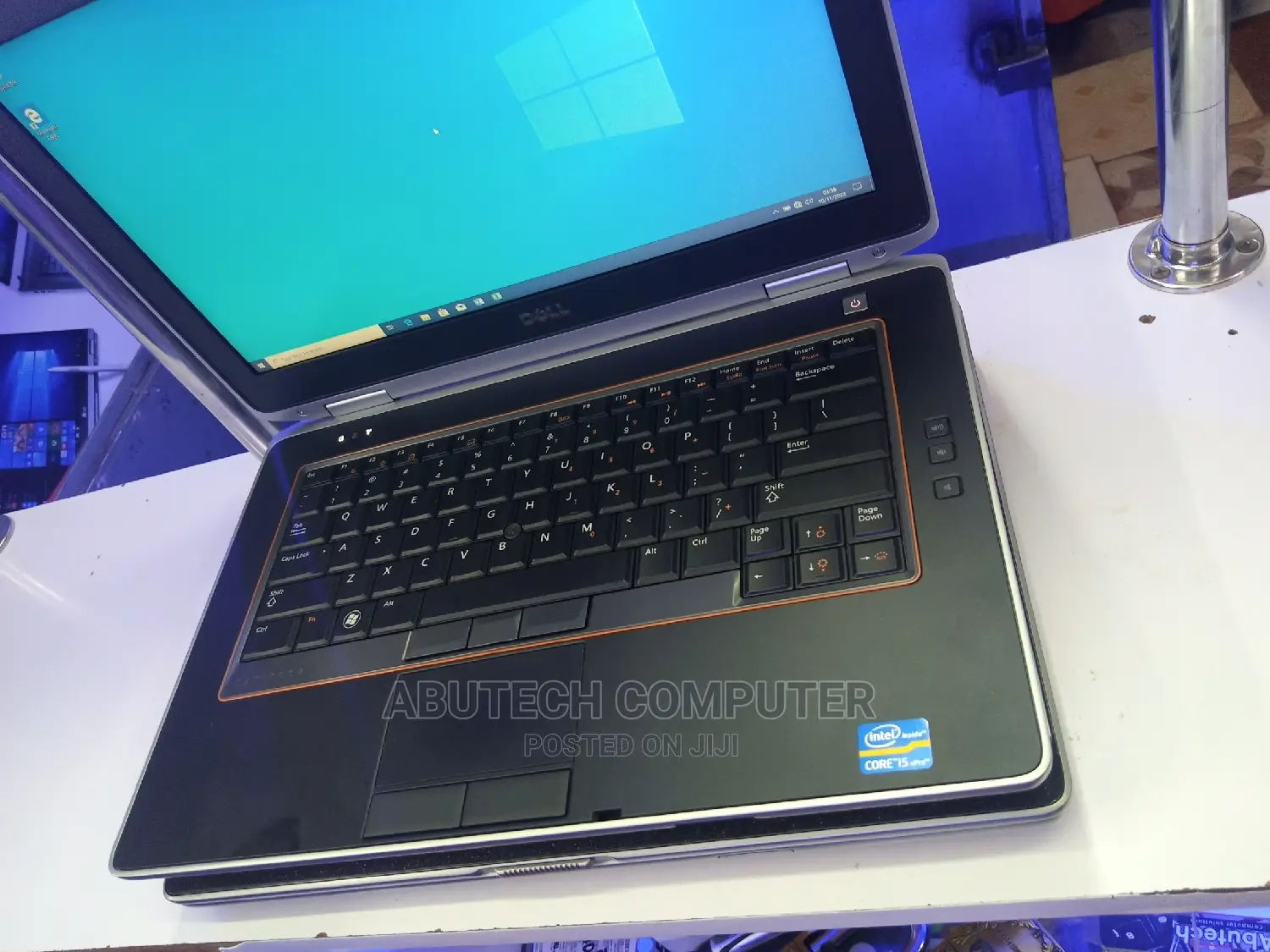 Laptop Dell Latitude E6420 4GB Intel Core I5 HDD 500GB