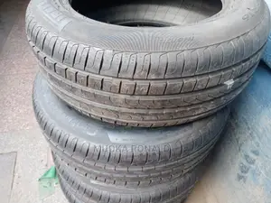215/55r16 Pirelli Tyre