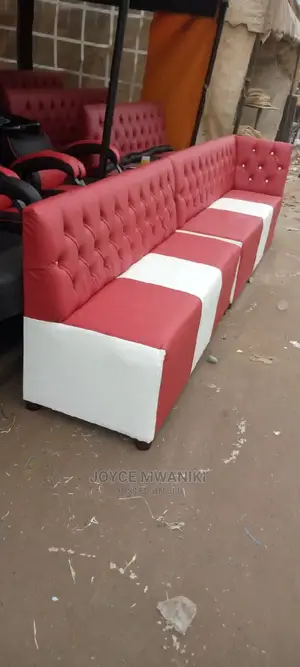 Couch 5 Seater