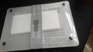 Macbook Air 13 Inch Hard Shell Case – Transparent