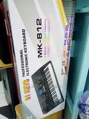 Electronic Keyboard Mk 812