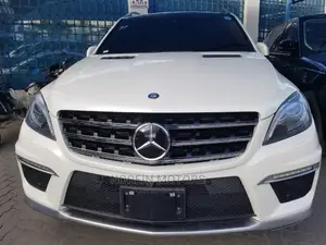 Mercedes-Benz M Class 2015 White