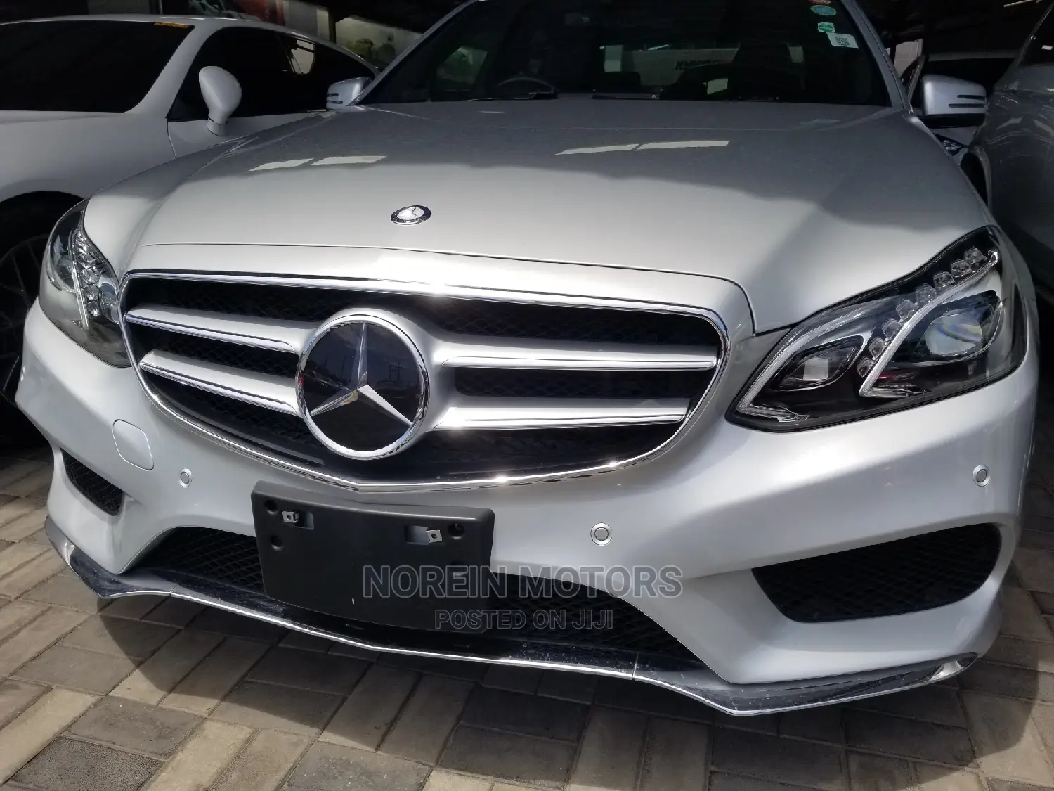 Mercedes-Benz E220 2015 Silver