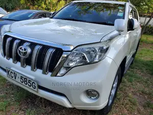 Toyota Land Cruiser Prado 2013 Off White