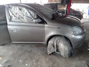 Kunyorosha Na Kupiga Gari Rangi Umoja Nairobi