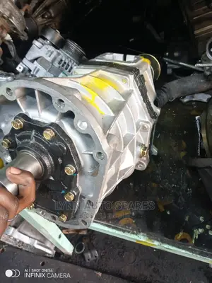 Toyota Hiace 5l New Gearbox(Shark)