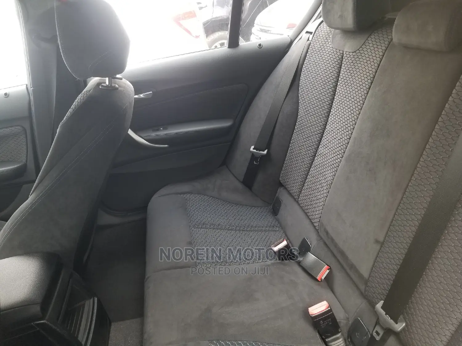 BMW 118i 2015 Blue