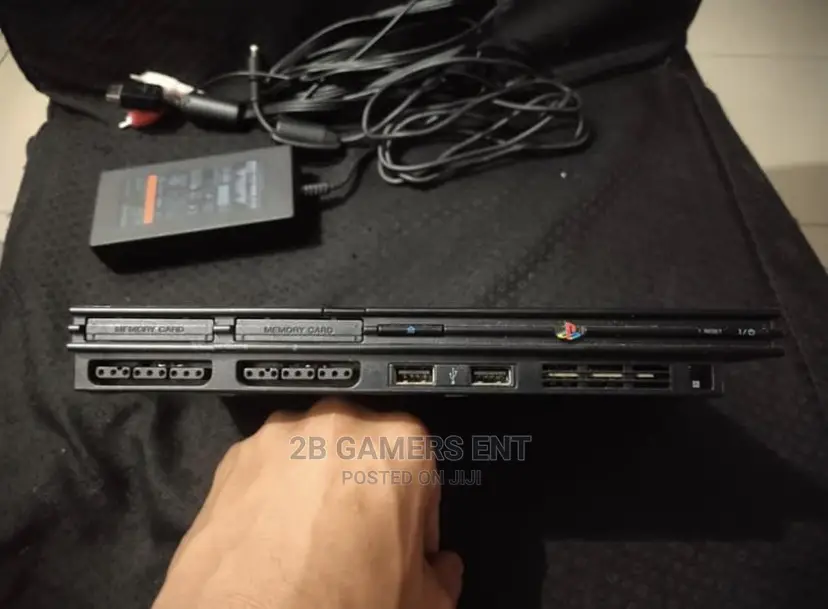 Ps2 Gaming Console, 2 Pads