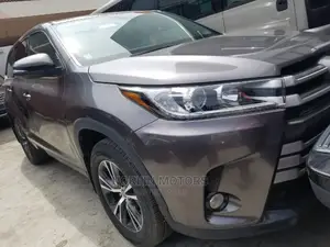 Toyota Kluger 2019 Gray