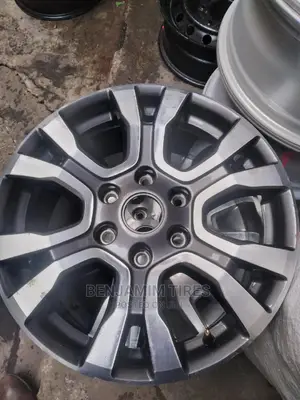 Original Rim Size 18 Inch for Ford Pick Up Double Cab.