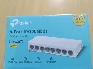 8-Port 10/100mbps Desktop Switch
