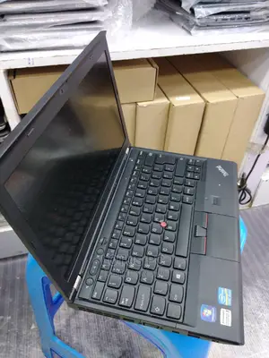 Laptop Lenovo ThinkPad X230 4GB Intel Core I5 HDD 500GB