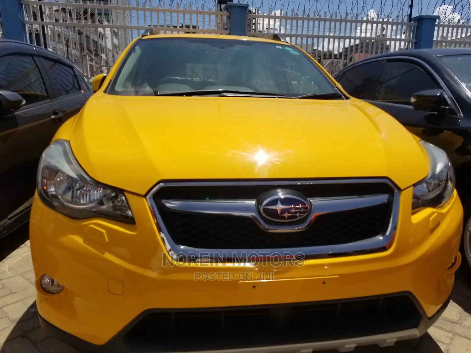 Subaru XV 2015 Yellow