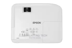 Epson EB-E01 Projector