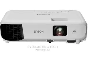 Epson EB-E01 XGA 3LCD 3300 Lumens Projector
