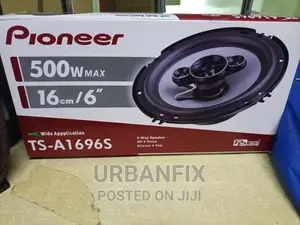 Pioneer 6 Inch Round 500 Watts Speakers