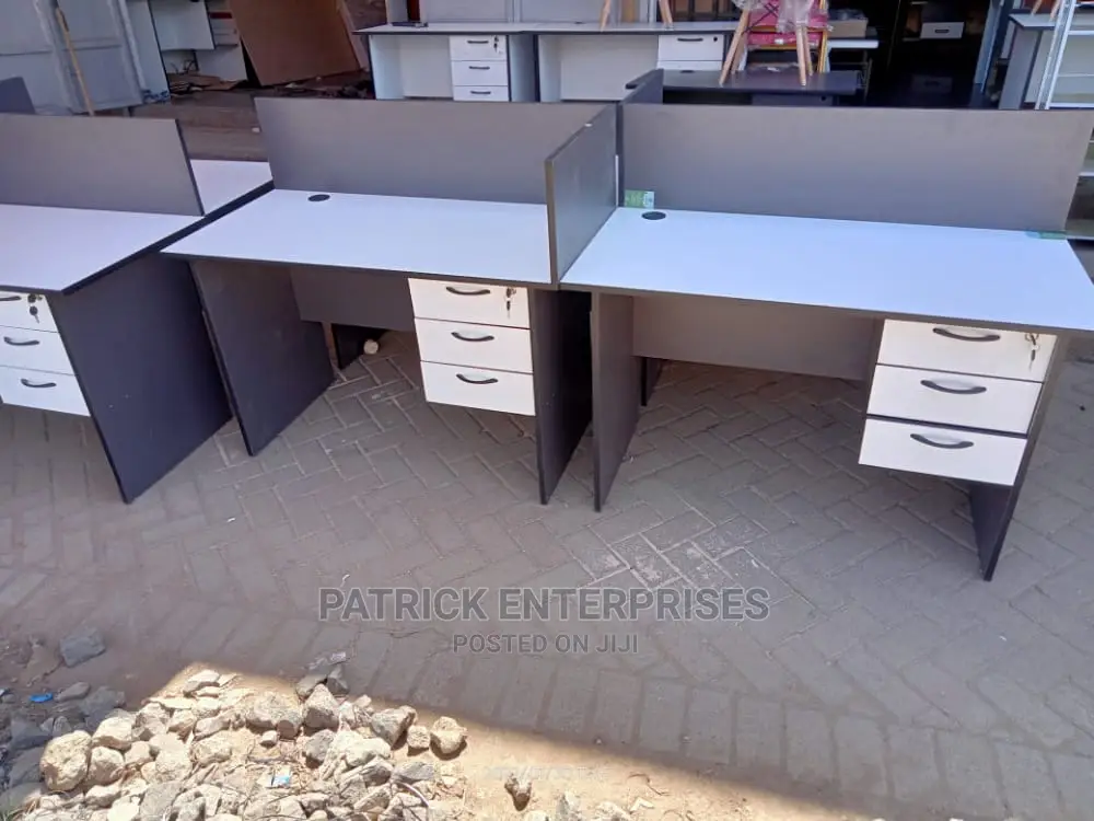 Executive 4 Way Workstation