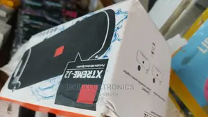 Jbl Bluetooth Speaker With FM Radio