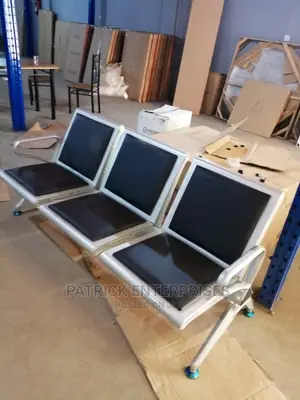 Heavy Duty Bench Waiting Chairs 3 Seater Padded
