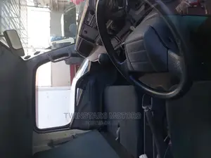 Mitsubishi Fuso Canter 2015