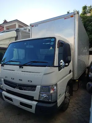 Mitsubishi Fuso Canter 2015