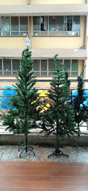 Christmas Tree 4ft, 5ft, 6ft, 7ft, 8ft