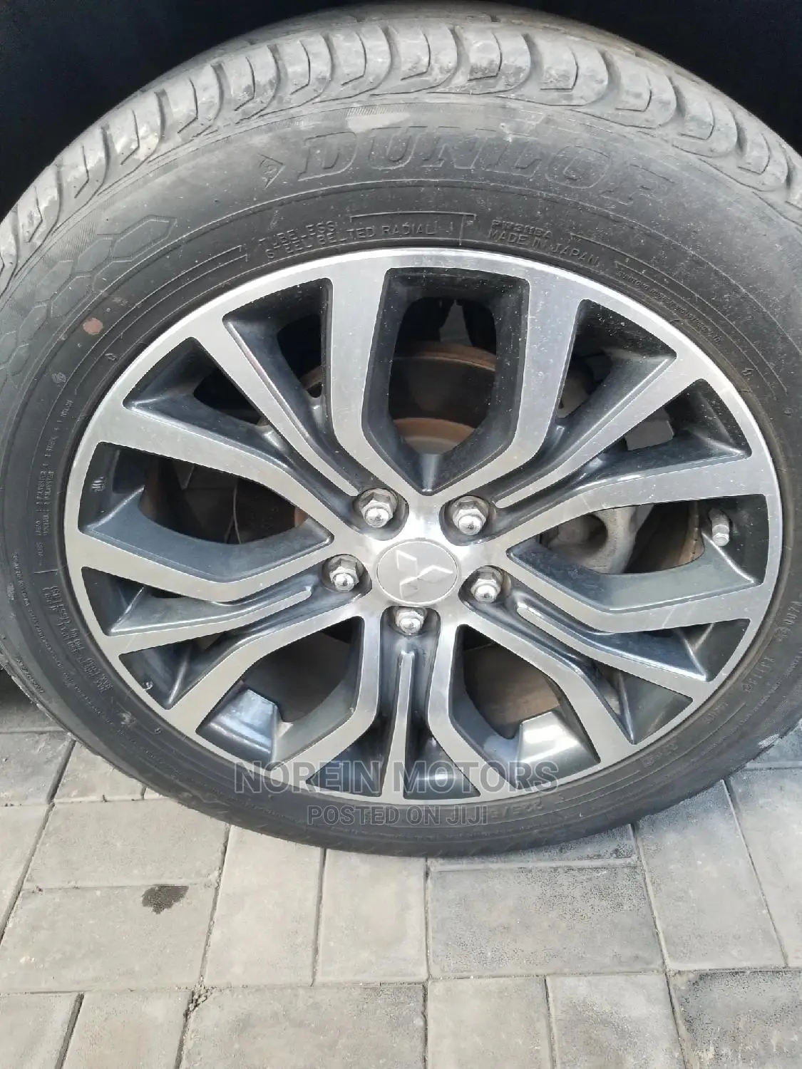 Mitsubishi Outlander 2015 Silver