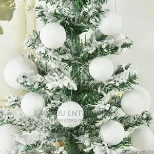 Snow White Christmas Decorating Balls