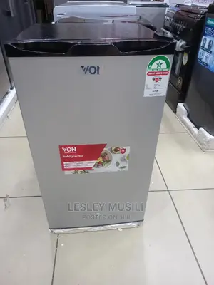 Von Fridge 90l