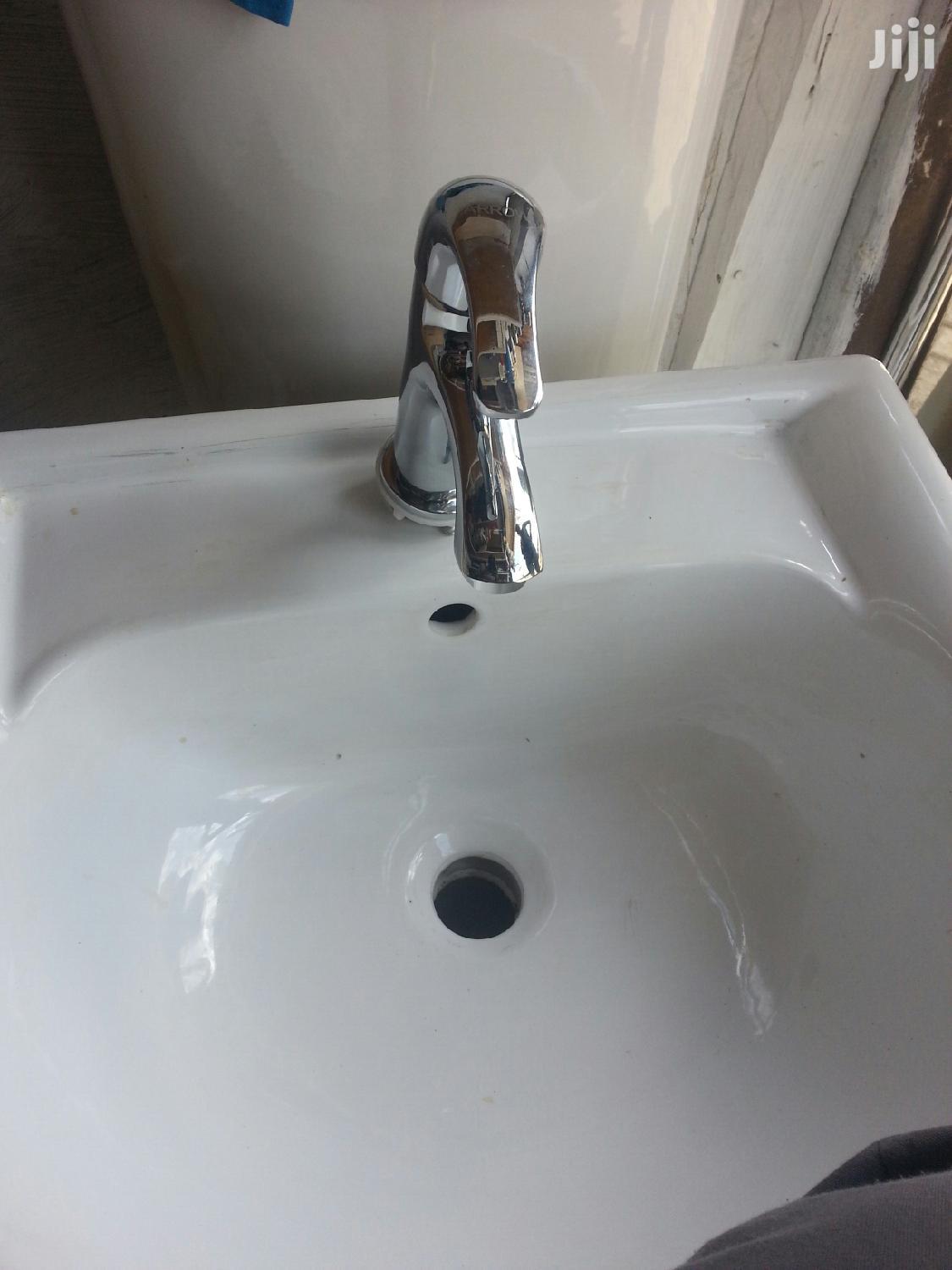 Wash Hand Basin Mixture