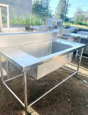 Stainless Steel Single Bowl Washing Sink: