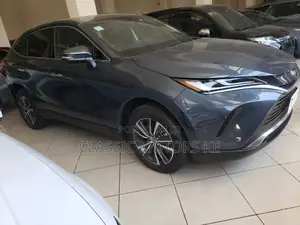 Toyota Harrier 2.0 2020 Gray