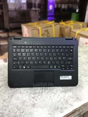 Laptop Lenovo 300e 4GB Intel Pentium SSD 128GB