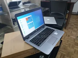 Laptop HP EliteBook 820 G4 8GB Intel Core I5 SSD 256GB