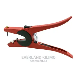 New Ear Tag Applicator
