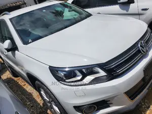 Volkswagen Tiguan 2015 Pearl - Affordable Luxury SUV