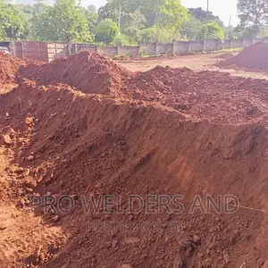 Clean Redsoil