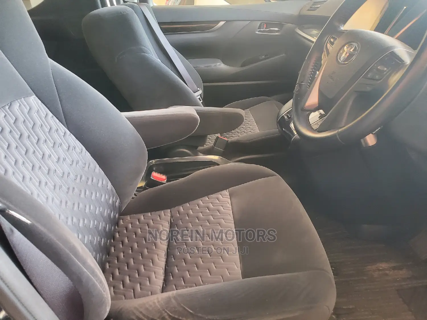 Toyota Alphard 2016 Black