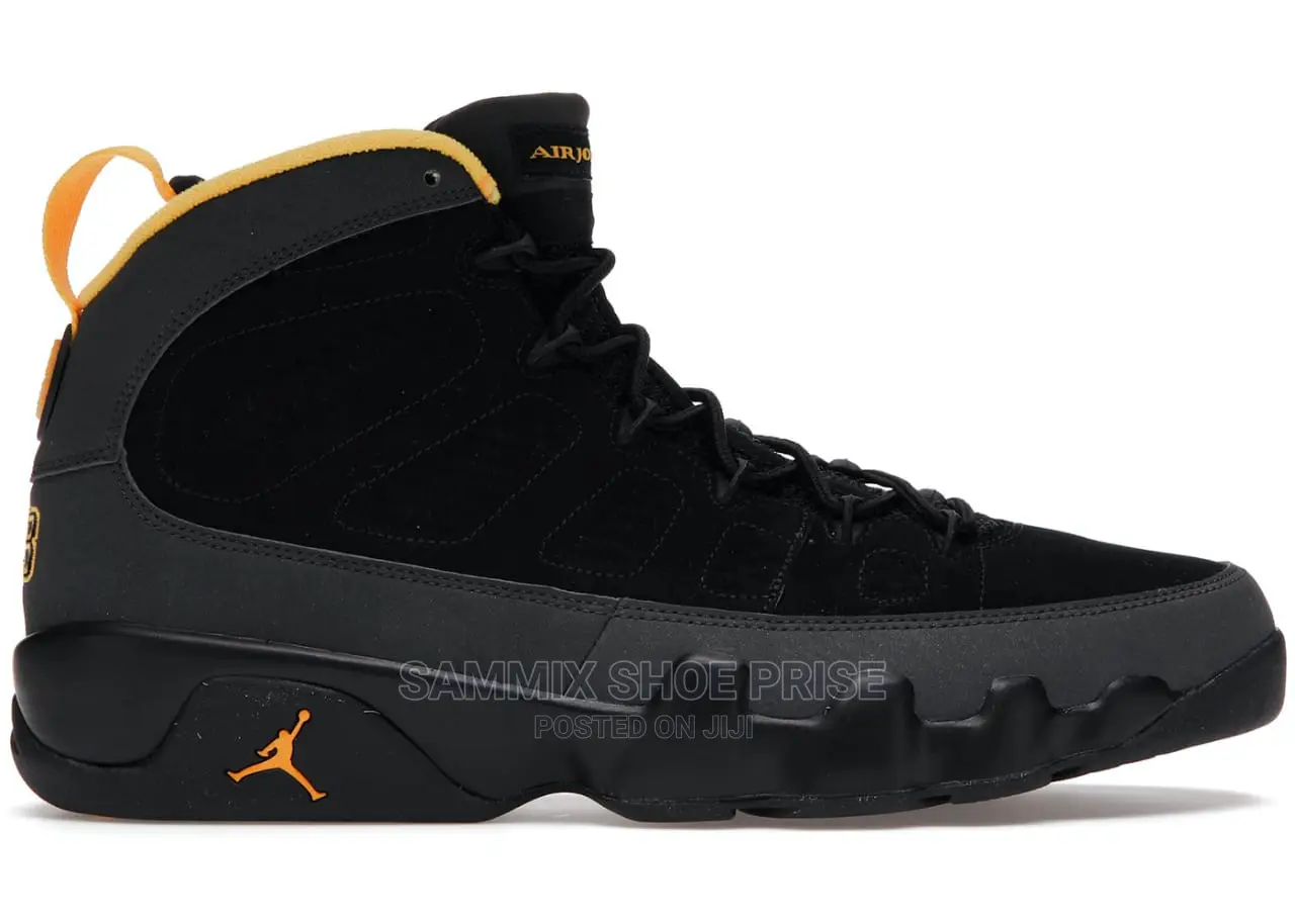 J 9 Sneakers