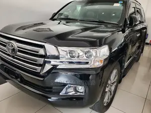 Toyota Land Cruiser 2017 Gray