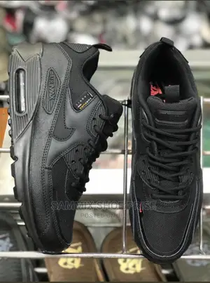 Airmax 90 'Black Cat'