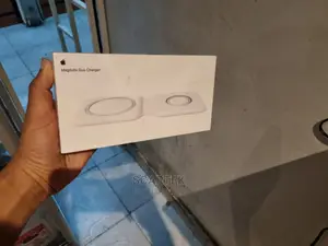 Magsafe Duo Charger by Apple
